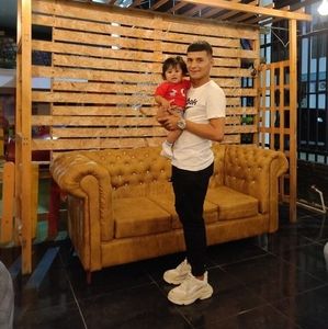 Meet your Posher, Julián andrés